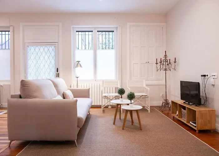 En Casa Centenaria, Parque M.ªcristina