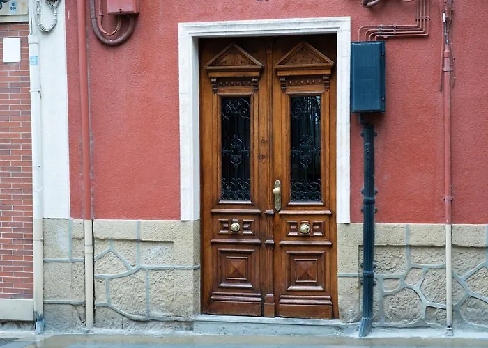 En Casa Centenaria, Parque M.ªcristina *